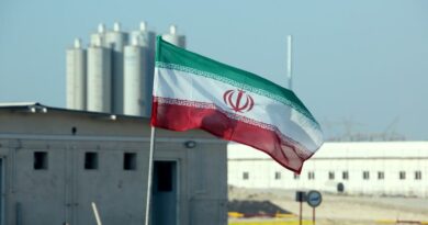 الطاقة الذرية الإيرانية ترفض بيان الترويكا الأوروبية حول إنتاج معدن اليورانيوم