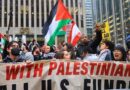 وقفة احتجاجية لناشطين أمريكين أثناء زيارة بايدن لمركز تبرعات تنديداً بدعمه المتواصل لـ (إسرائيل)
