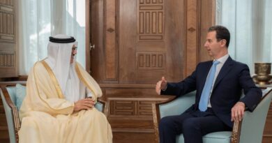 الرئيس الأسد يستقبل عبد اللطيف بن راشد الزياني وزير خارجية مملكة البحرين