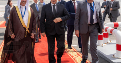 المقداد يصل إلى البحرين للمشاركة في الاجتماعات التحضيرية لأعمال القمة العربية  33