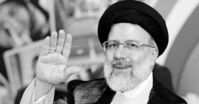 استشهاد الرئيس الإيراني والوفد المرافق له