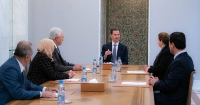 الرفيق الأسد يلتقي لجنة الرقابة والتفتيش الجديدة لحزب البعث العربي الاشتراكي