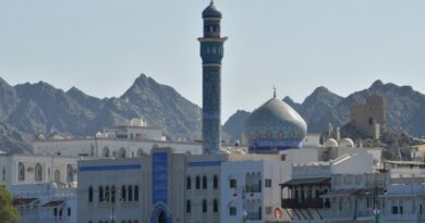 أكثر من 20 شهيداً وجريحاً في هجوم إرهابي استهدف مجلس عزاء في سلطنة عمان