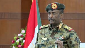 نجاة رئيس مجلس السيادة الانتقالي في السودان من محاولة اغتيال بمسيرة شرقي البلاد
